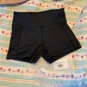 ZYIA Black pocket LnT Hustle Short size 4